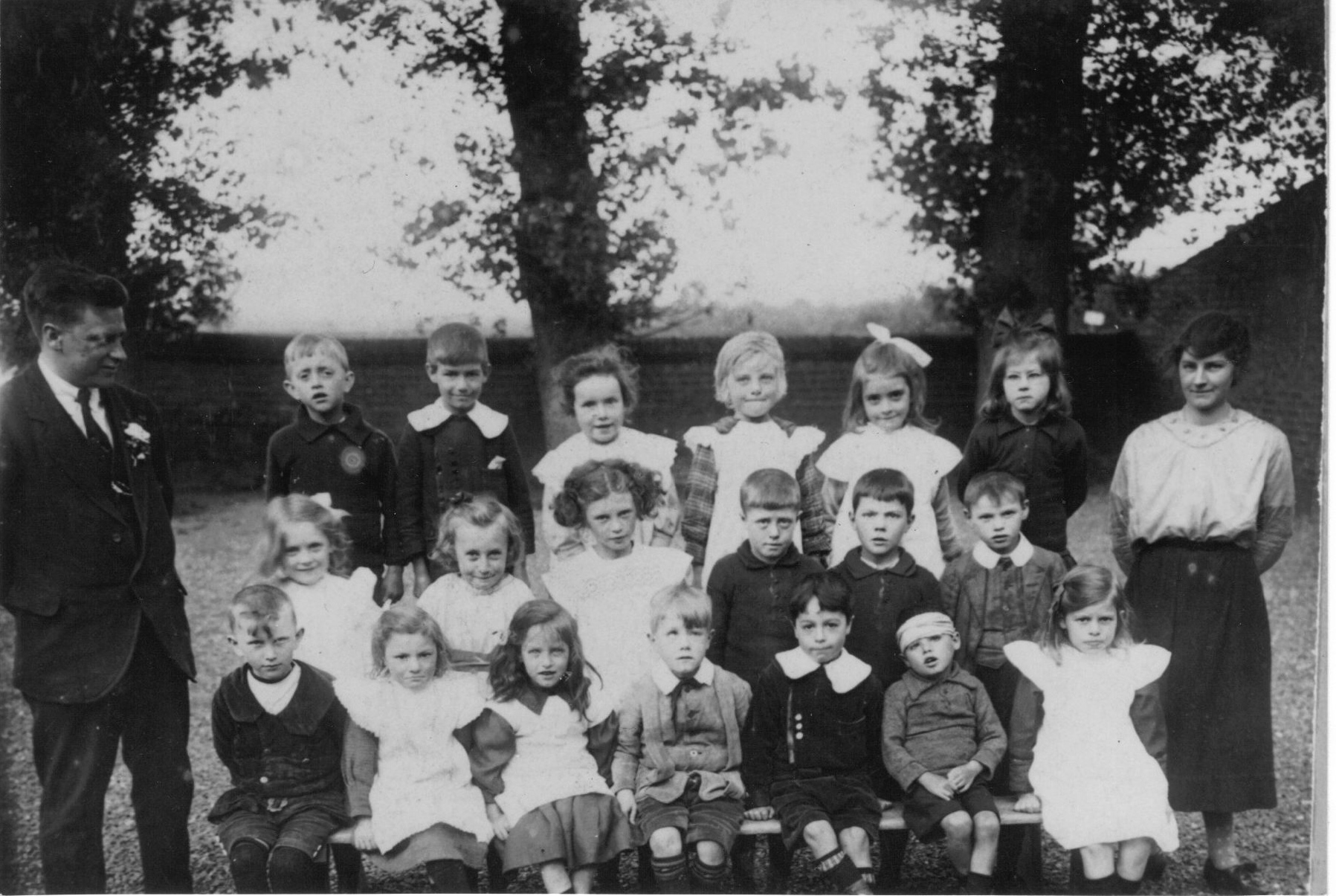 mission school circa 1920