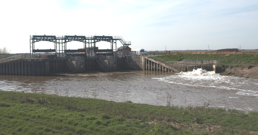 Welmore Lake sluice